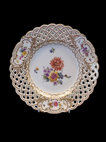 Royal Copenhagen Saxon Flower Plate with pierced Border